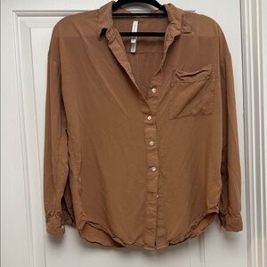 Aritzia Group by Babaton Dusty Rose Button-Up Shirt